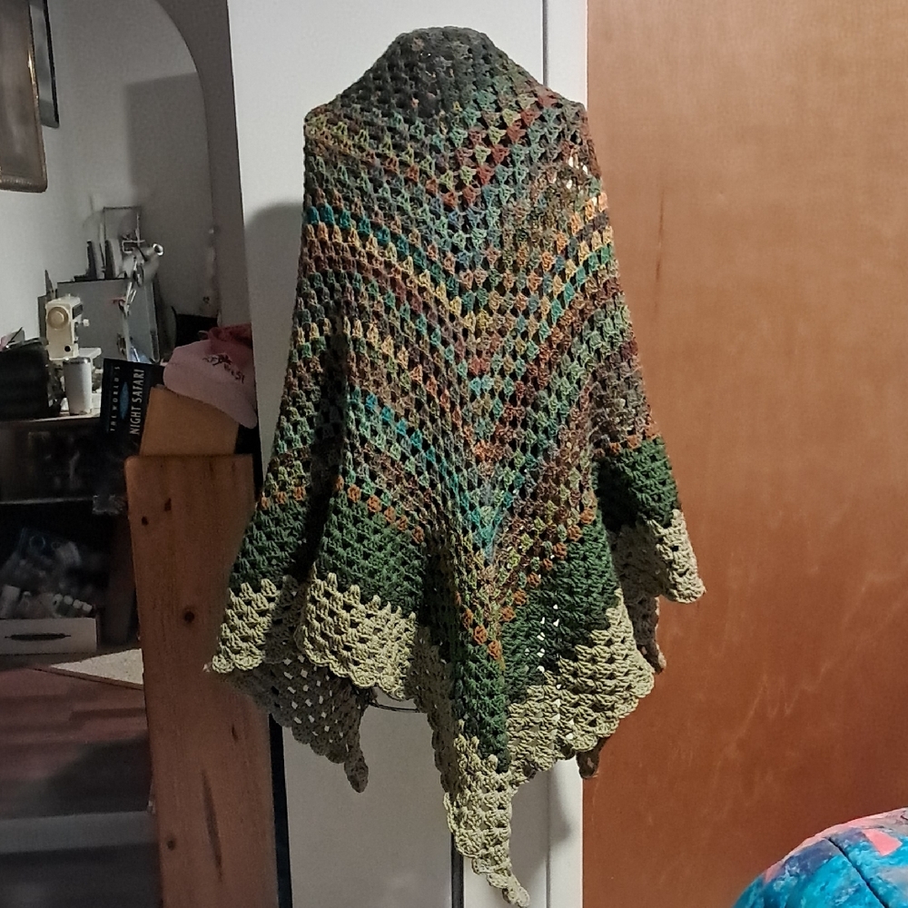 Crochet-Style Green Multi-Color Men’s Shawl Coat - Picture 1 of 9